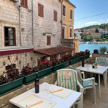 Residence Bella Stari Grad  Εξωτερικό φωτογραφία